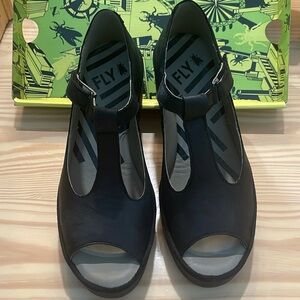 London Fly Black Peep T Strap Shoes